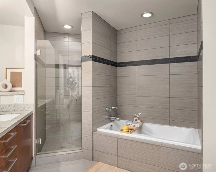 Property photo for 1920 4th Avenue #1509, Seattle photo 20