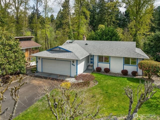 Property photo for 11213 98th Avenue Sw, Lakewood