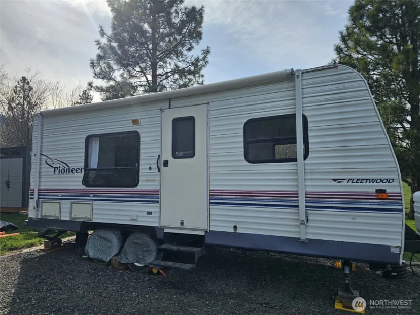 Property photo for 750 Iron Mountain Road, Cle Elum photo 14