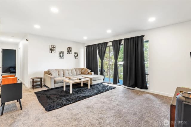 Property photo for 10459 Des Moines Memorial Drive S #s301, Seattle photo 2