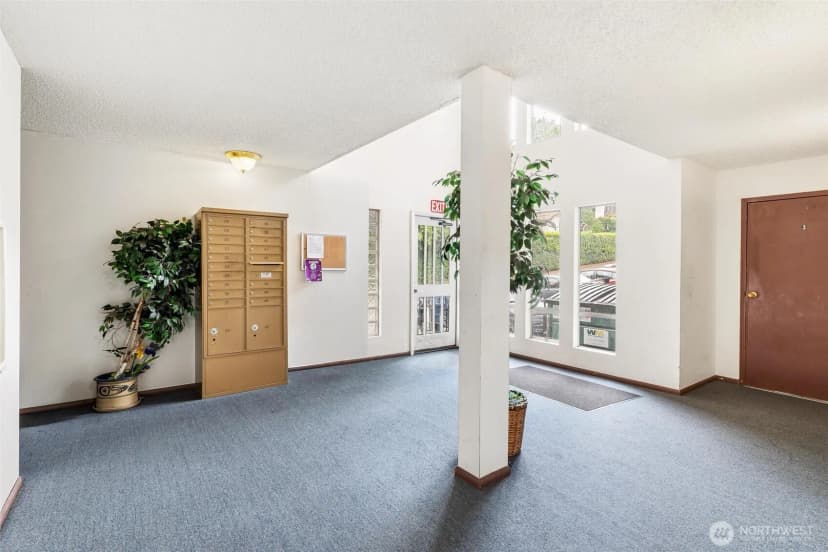 Property photo for 10459 Des Moines Memorial Drive S #s301, Seattle photo 22
