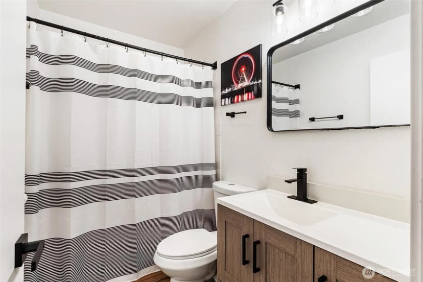 Property photo for 10459 Des Moines Memorial Drive S #s301, Seattle photo 14