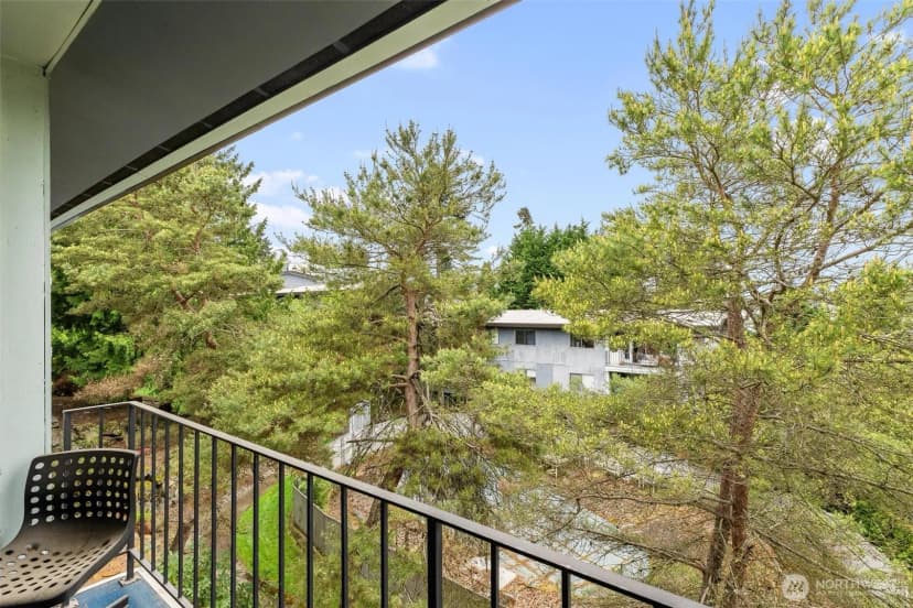 Property photo for 10459 Des Moines Memorial Drive S #s301, Seattle photo 28