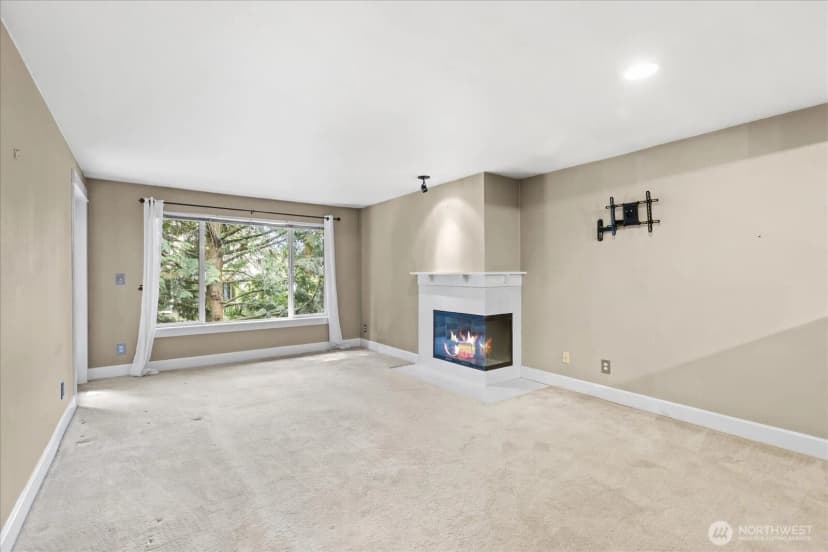 Property photo for 300 N 130th Street #2302, Seattle photo 4