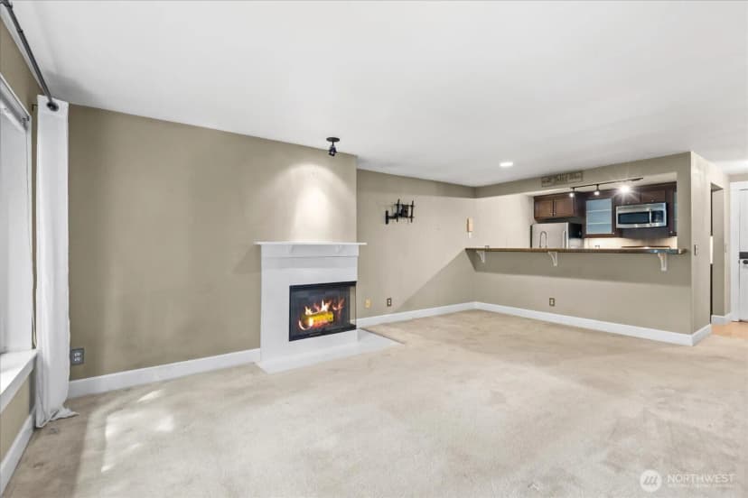 Property photo for 300 N 130th Street #2302, Seattle photo 6