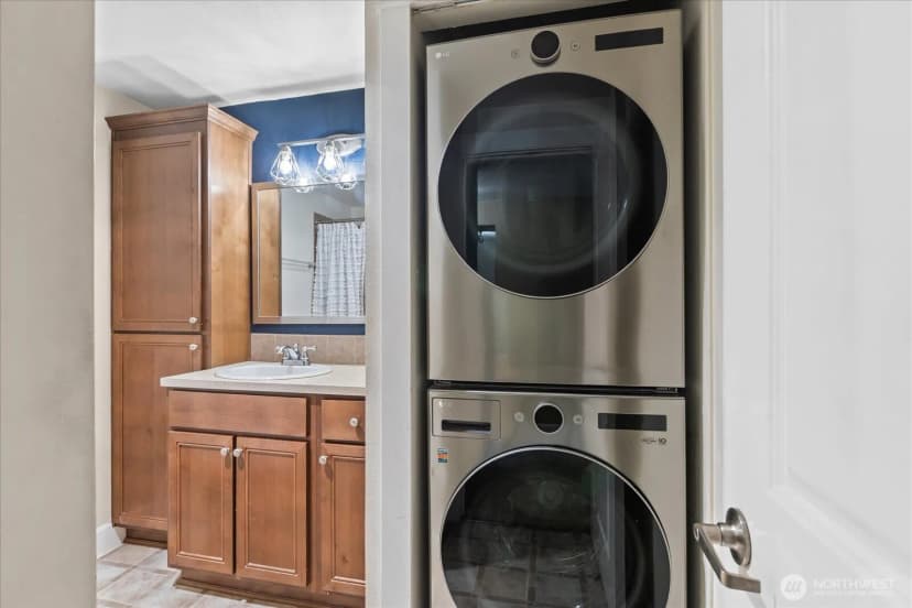 Property photo for 300 N 130th Street #2302, Seattle photo 12