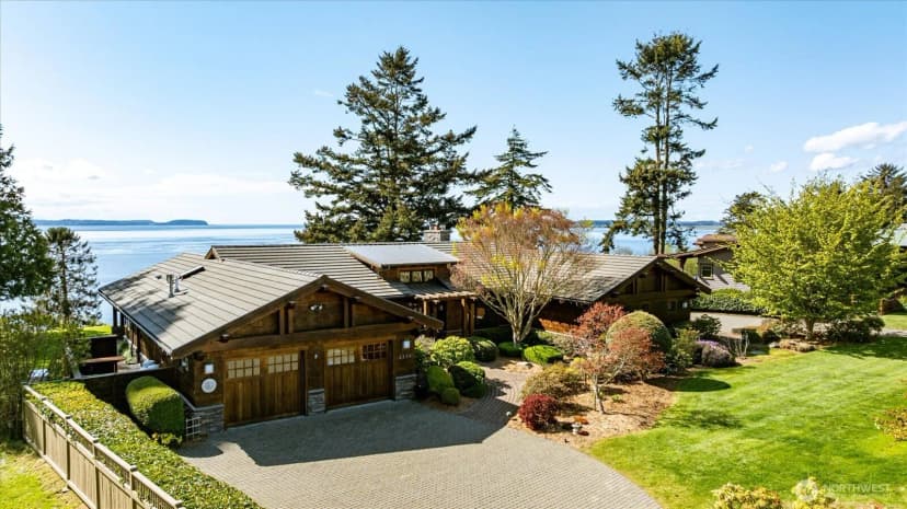 Property photo for 2234 Inverness Way, Coupeville