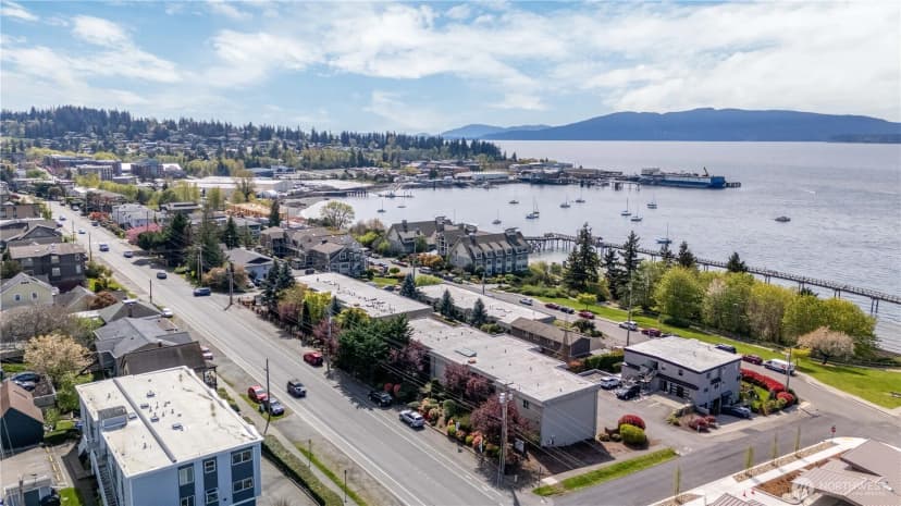 Property photo for 700 11th Street #c4, Bellingham photo 28