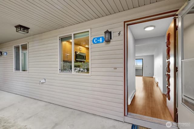 Property photo for 700 11th Street #c4, Bellingham photo 2