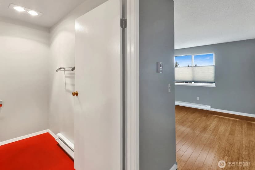 Property photo for 700 11th Street #c4, Bellingham photo 15