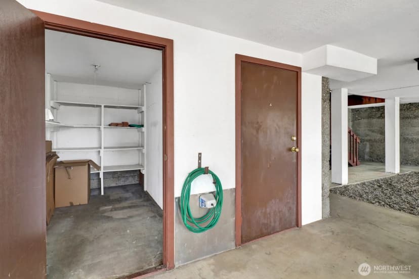 Property photo for 700 11th Street #c4, Bellingham photo 26