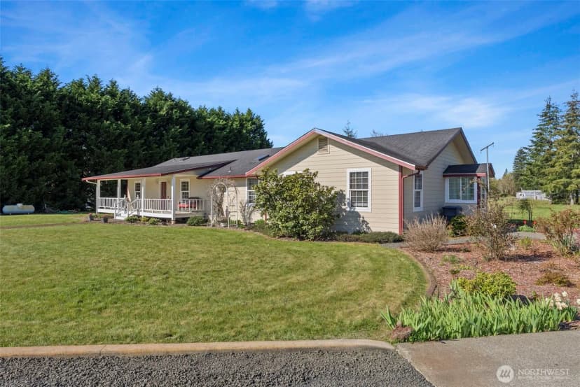 Property photo for 129 Marquee Lane, Elma photo 35