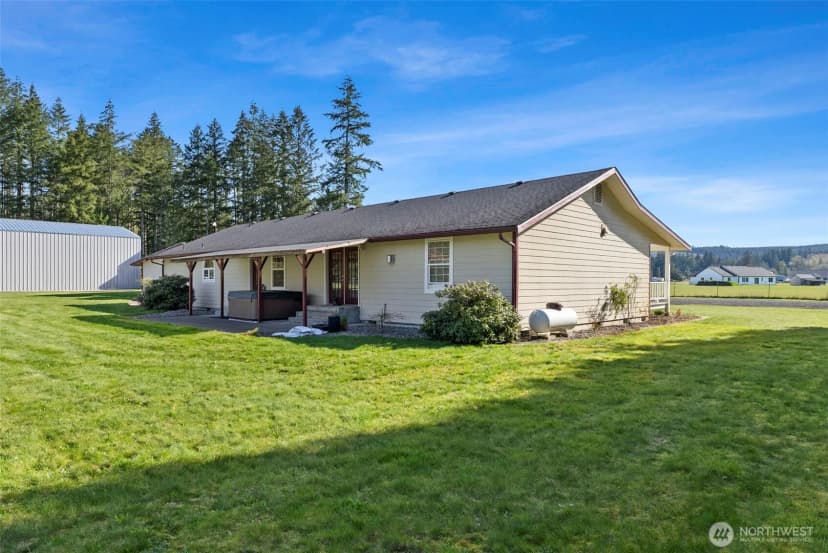 Property photo for 129 Marquee Lane, Elma photo 26
