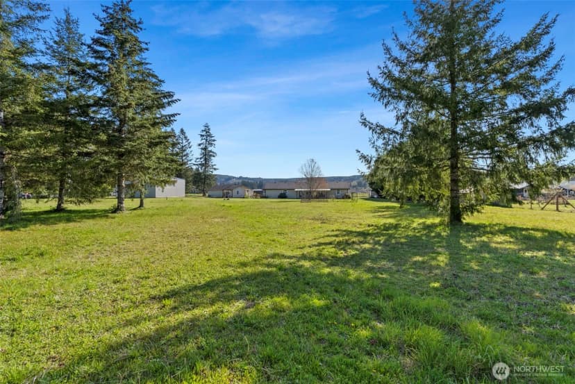 Property photo for 129 Marquee Lane, Elma photo 31