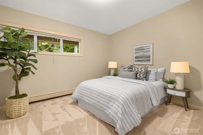 Property photo for 130 105th Avenue Se #a-305, Bellevue photo 16