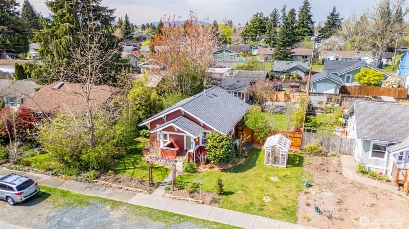 Property photo for 2817 Kulshan Street, Bellingham photo 31