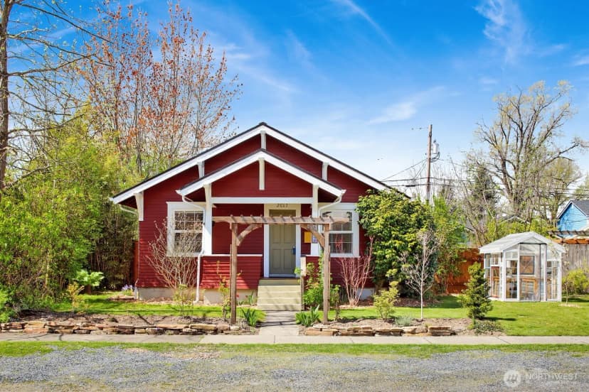 Property photo for 2817 Kulshan Street, Bellingham photo 29