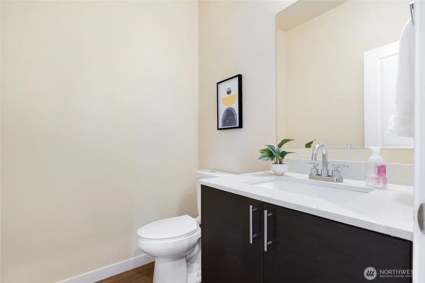 Property photo for 28008 8th Lane S, Des Moines photo 14