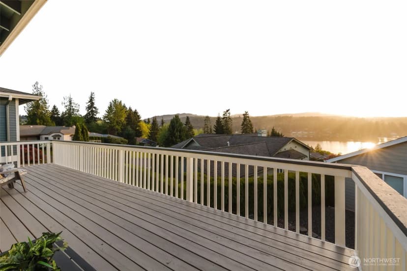 Property photo for 6010 Osprey Circle, Bremerton photo 30