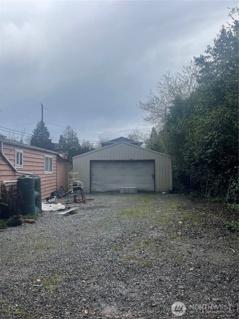 Property photo for 3101 S Walden Street, Seattle photo 3