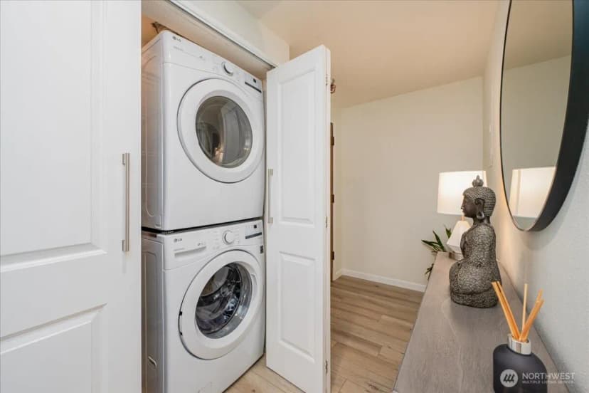 Property photo for 4000 24th Avenue W #202, Seattle photo 19
