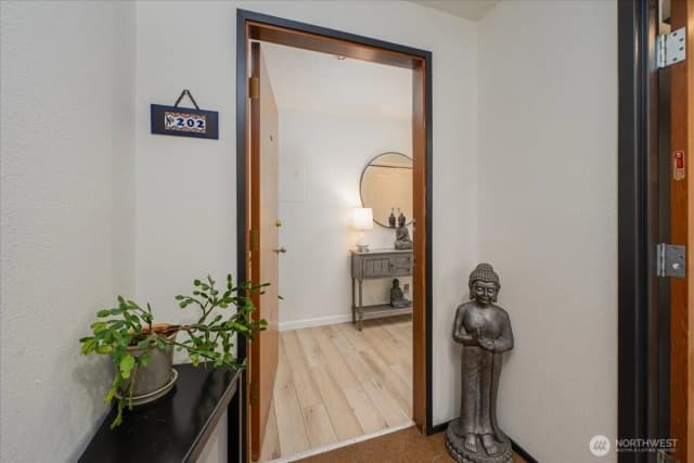 Property photo for 4000 24th Avenue W #202, Seattle photo 4