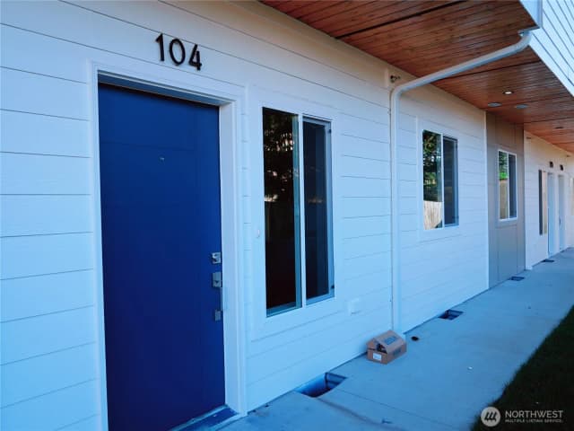 Property photo for 2155 Siddle Loop #104, Ferndale photo 2