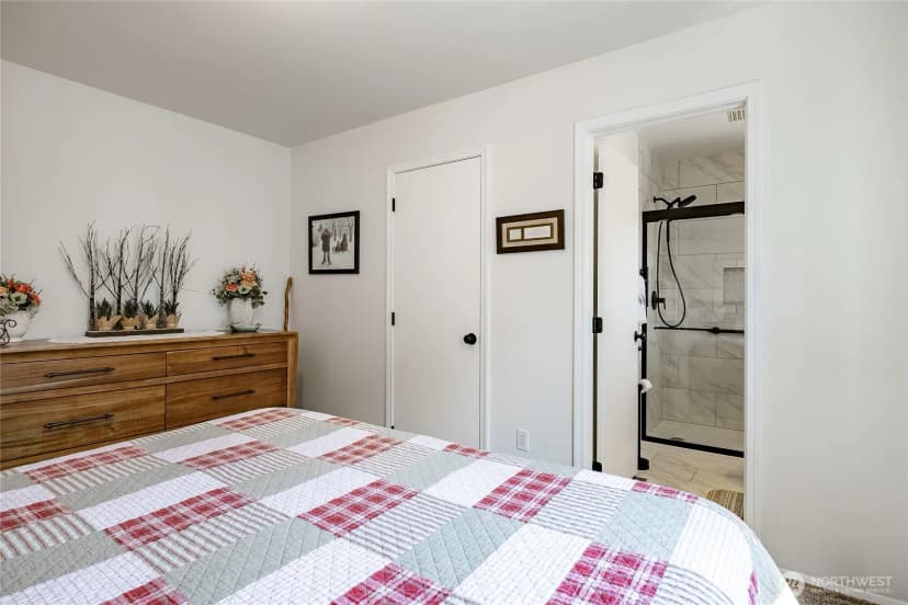 Property photo for 2172 Oak Street, Lynden photo 20