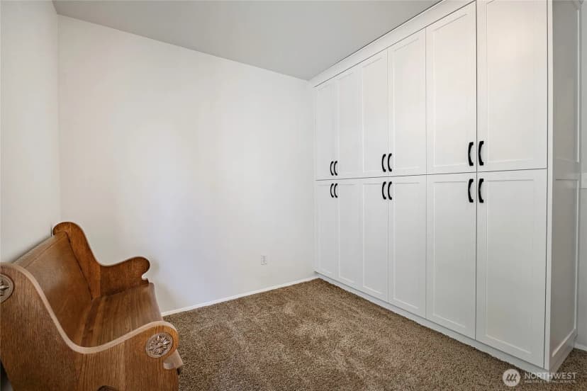 Property photo for 2172 Oak Street, Lynden photo 25