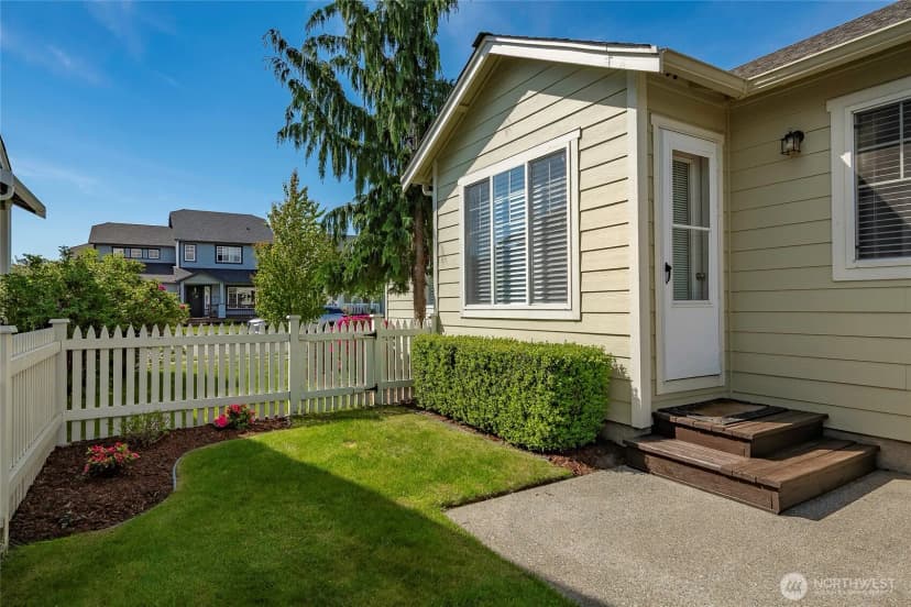 Property photo for 2172 Oak Street, Lynden photo 31