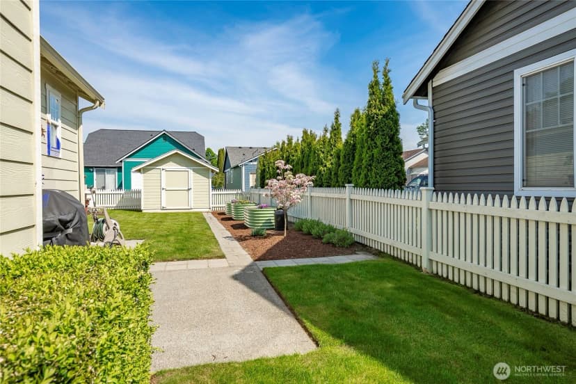 Property photo for 2172 Oak Street, Lynden photo 34