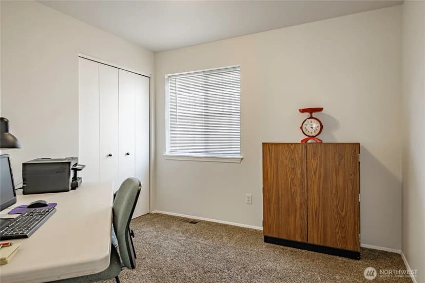 Property photo for 2172 Oak Street, Lynden photo 16