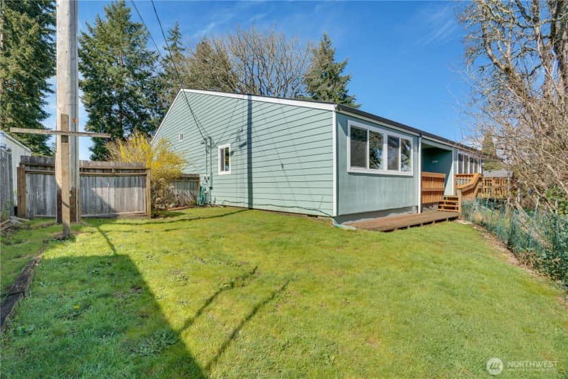 Property photo for 3023 Bridgeport Way W #b, University Place photo 24