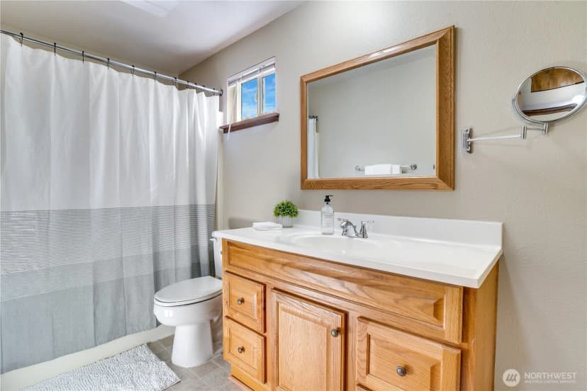 Property photo for 3023 Bridgeport Way W #b, University Place photo 19