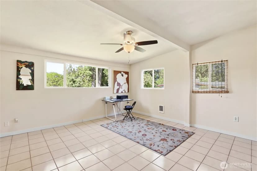 Property photo for 3961 Nw Country Lane, Bremerton photo 11