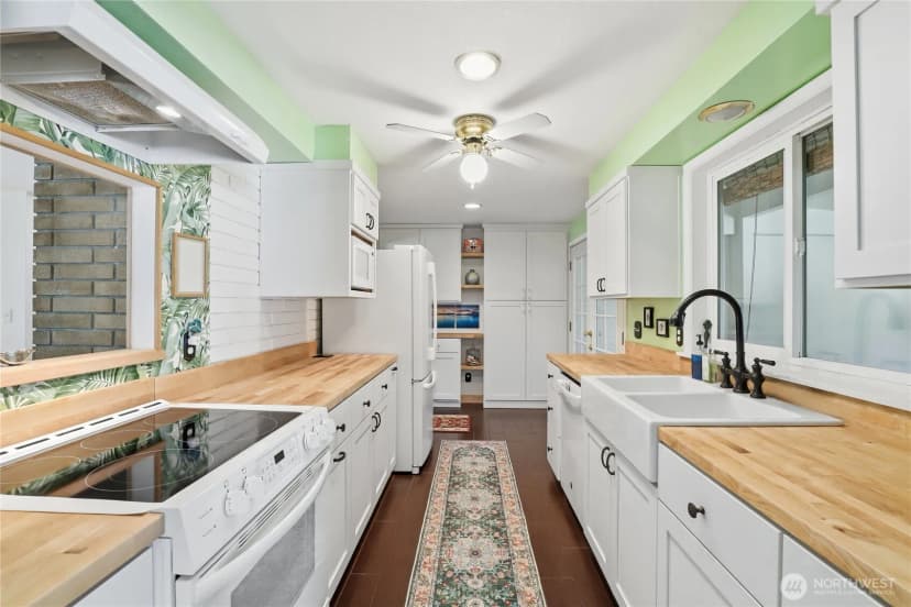 Property photo for 3961 Nw Country Lane, Bremerton photo 8