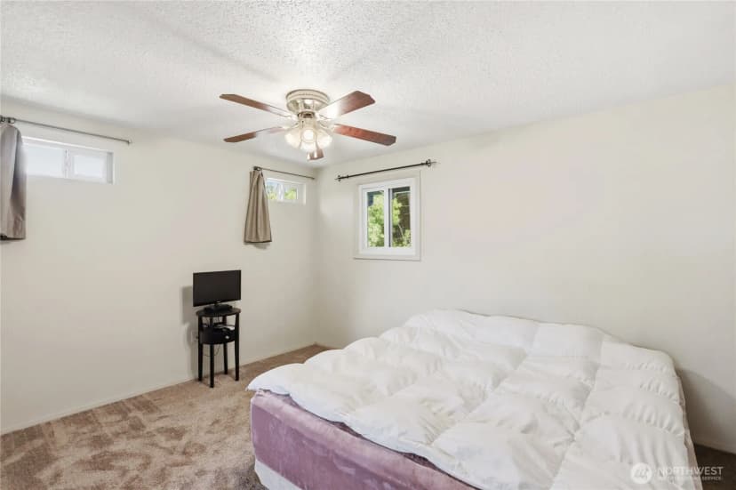 Property photo for 3961 Nw Country Lane, Bremerton photo 15