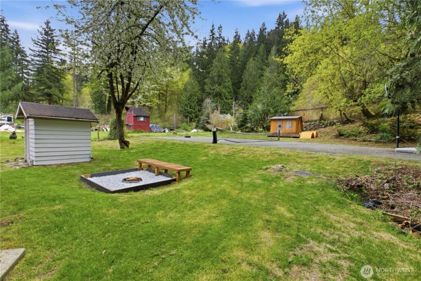 Property photo for 19827 Renton-maple Valley Road Se, Maple Valley photo 33