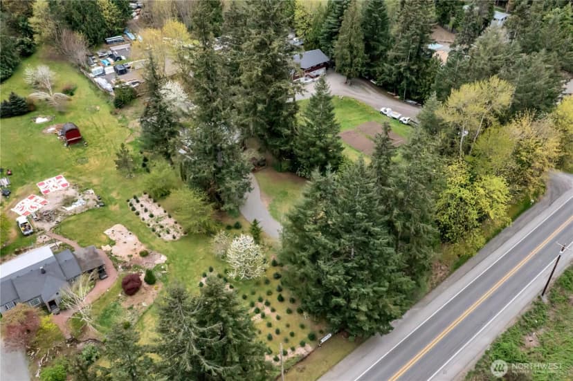 Property photo for 19827 Renton-maple Valley Road Se, Maple Valley photo 35