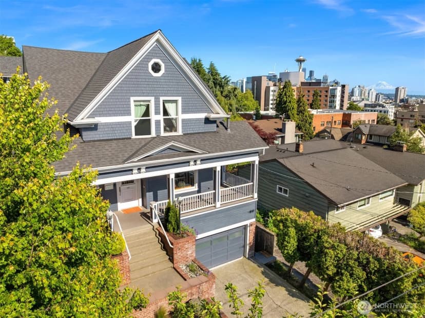 Property photo for 1012 2nd Avenue W, Seattle