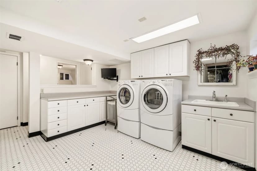 Property photo for 3423 N 36th Street, Tacoma photo 29