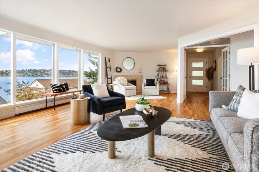 Property photo for 2530 Mount Claire Drive S, Seattle photo 5