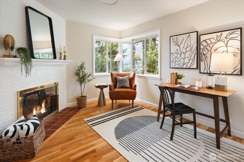 Property photo for 2530 Mount Claire Drive S, Seattle photo 16