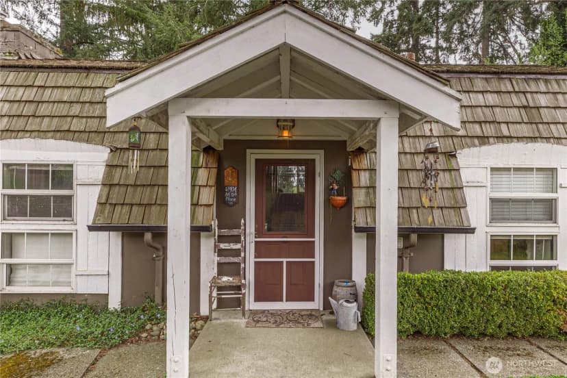 Property photo for 12404 Ne 6th Place, Bellevue photo 15