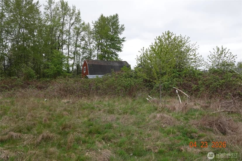Property photo for 11703 34th Avenue E, Tacoma photo 10