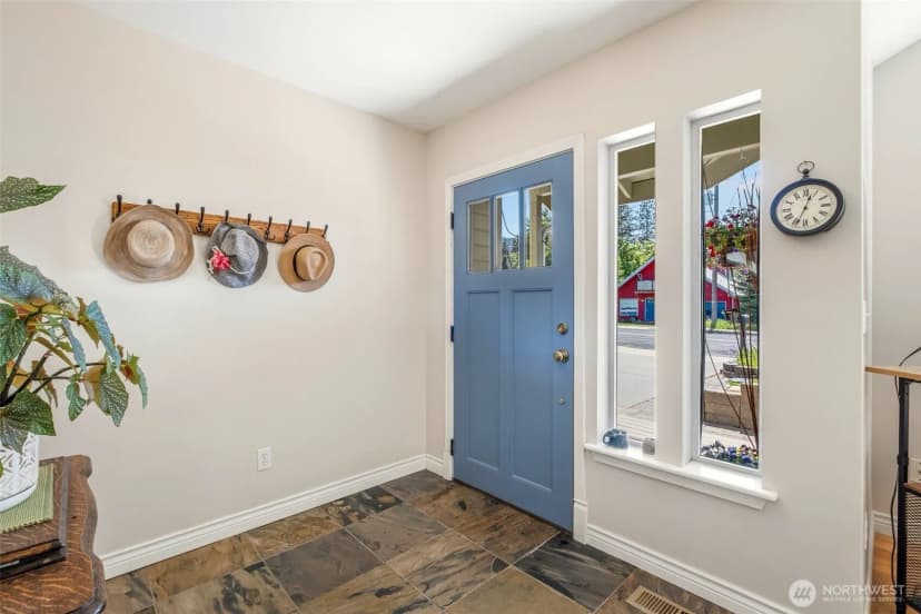 Property photo for 604 Birch Street, Leavenworth photo 3