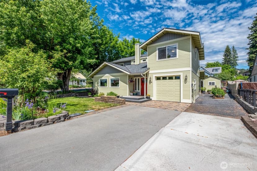 Property photo for 604 Birch Street, Leavenworth