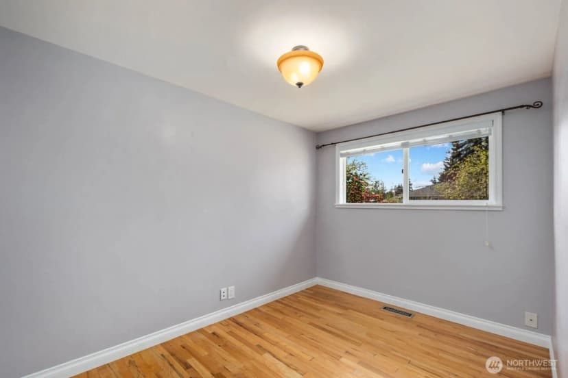 Property photo for 23130 83rd Avenue W, Edmonds photo 19
