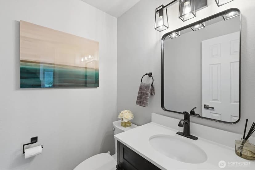 Property photo for 8410 Zircon Drive Sw, Lakewood photo 17