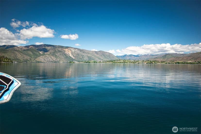 Property photo for 2650 S Lakeshore Road, Chelan photo 3